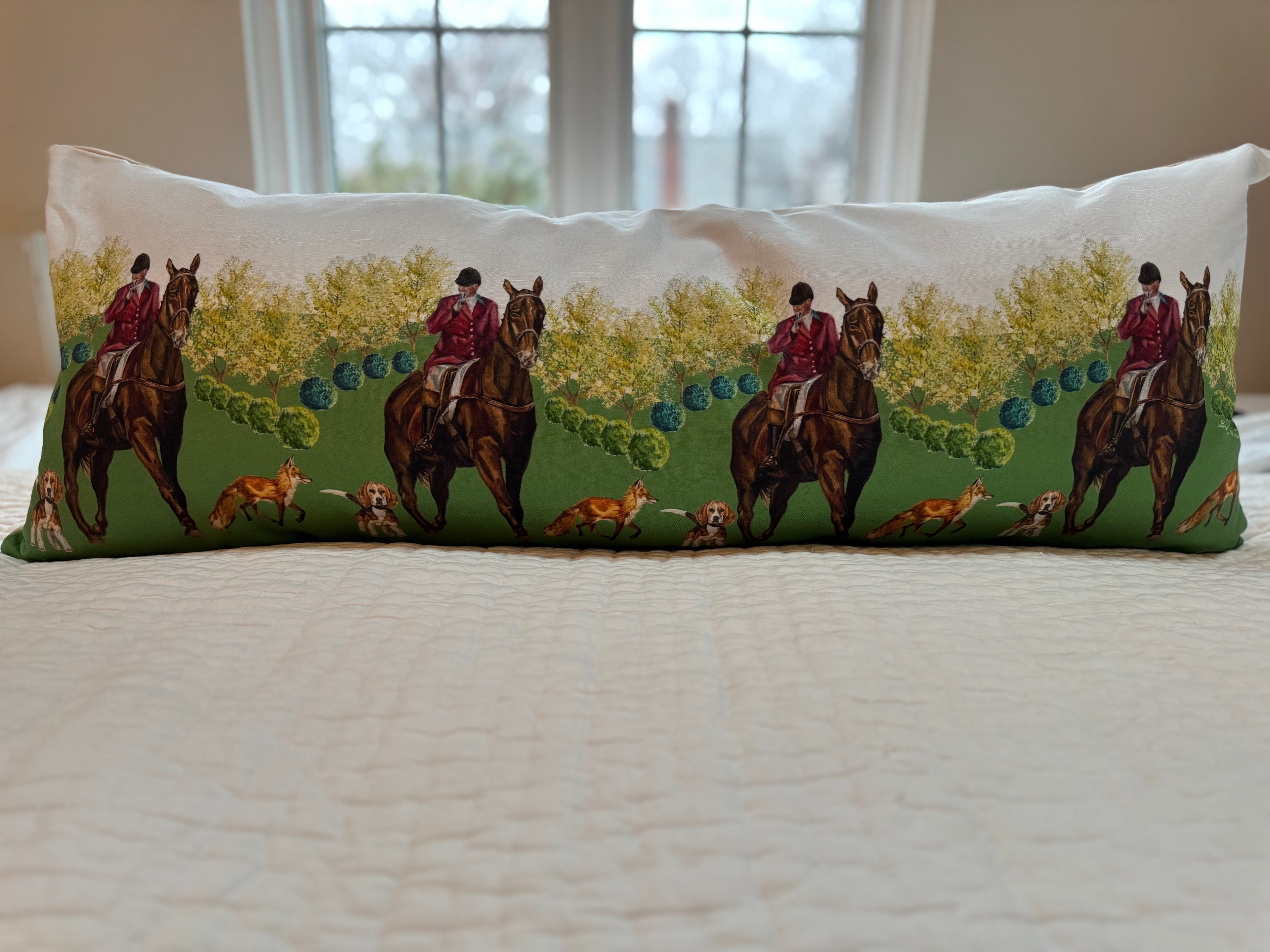 Throw Pillow - Hunt in Woods on Linen Cotton Lumbar