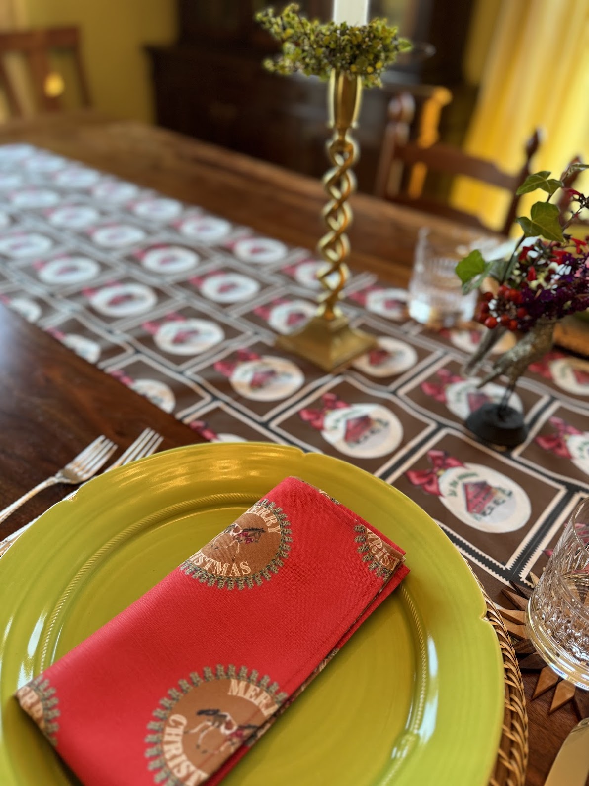 Table Runner - Tis the Season Snowy Barn on Brown