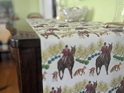 Table Runner - The Hunt in Woods on Linen Cotton