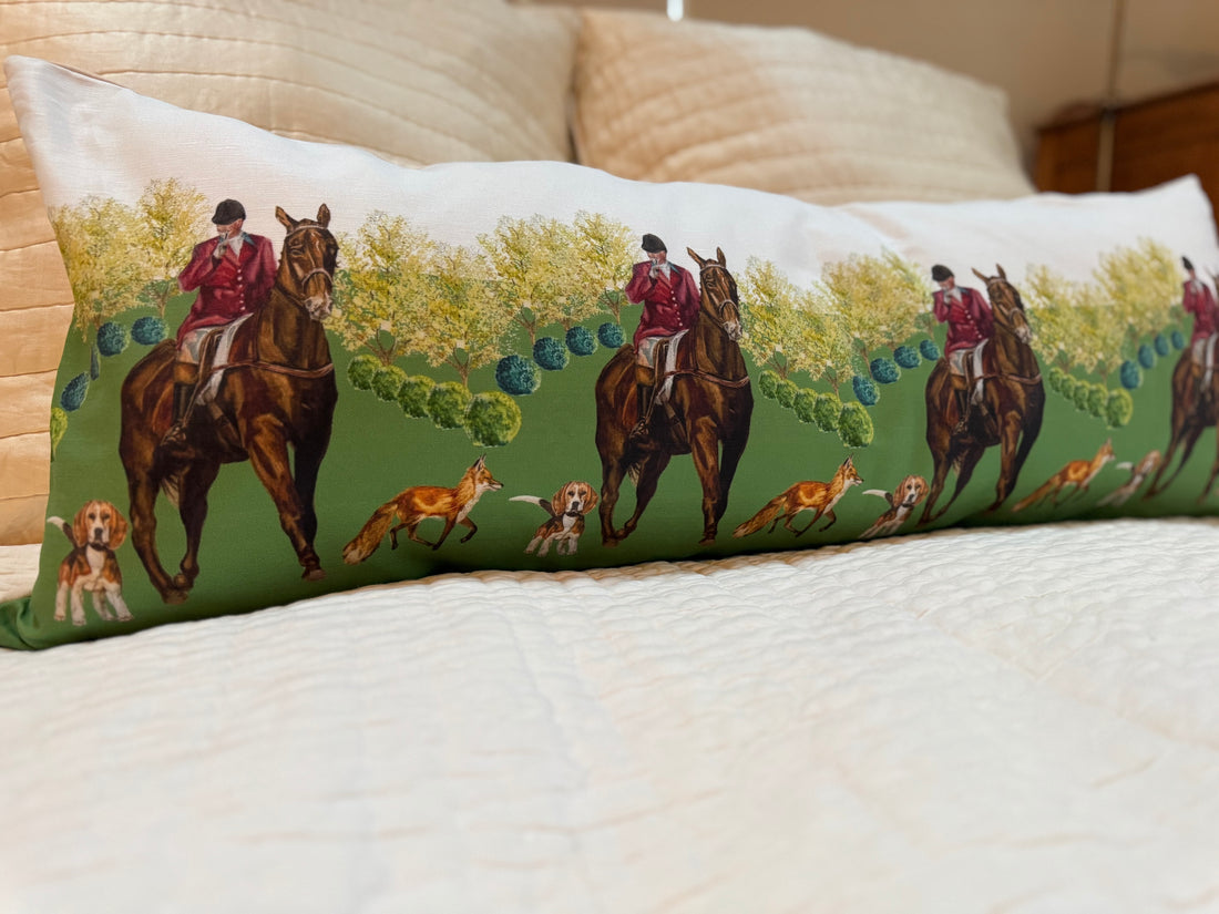 Throw Pillow - Hunt in Woods on Linen Cotton Lumbar