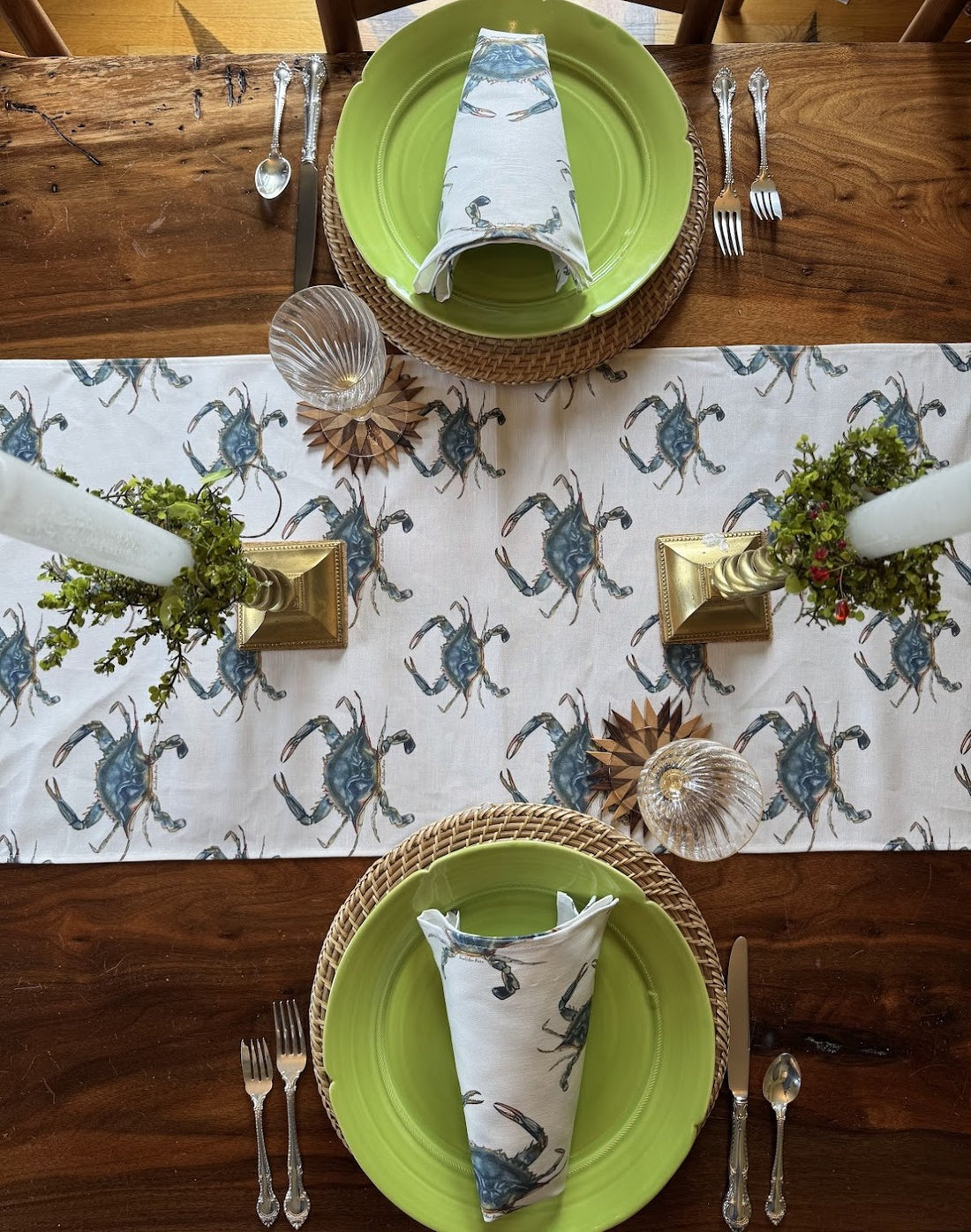 Table Runner - Crab on Linen Cotton