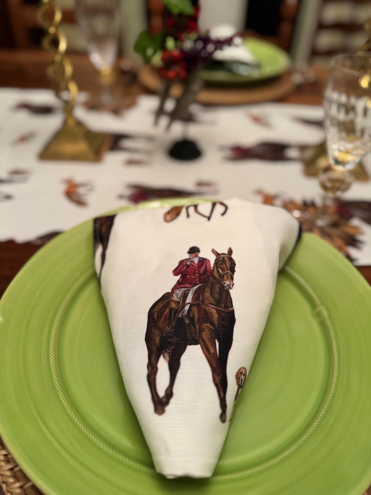 Cloth Napkins - The Hunt on White Linen Cotton